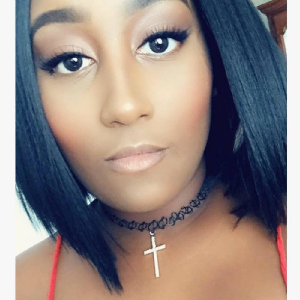 Meet your Posher, Briana